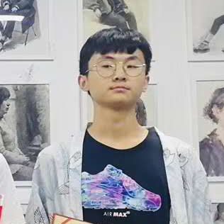 罗敏